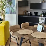 Appartement Parkside - Air Albania View