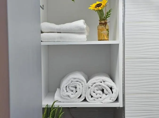 Parkside - Air Albania View アパート *