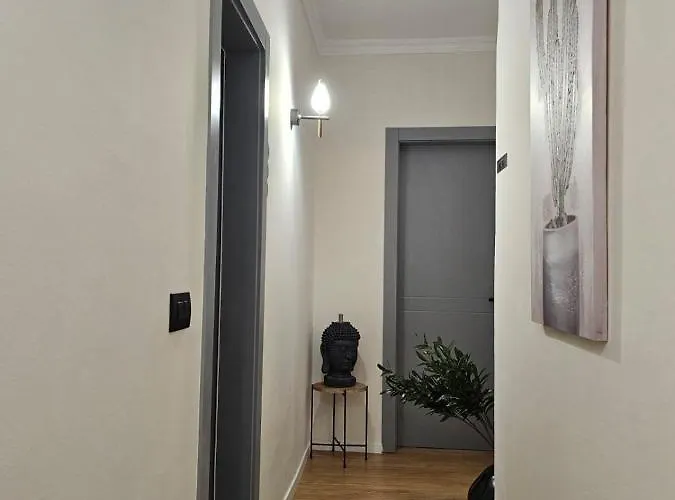 Parkside - Air Albania View アパート ティラナ