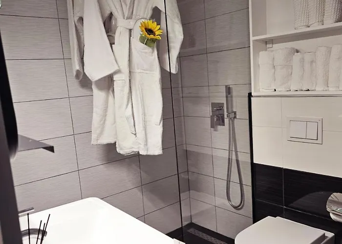 Parkside - Air Albania View ティラナ