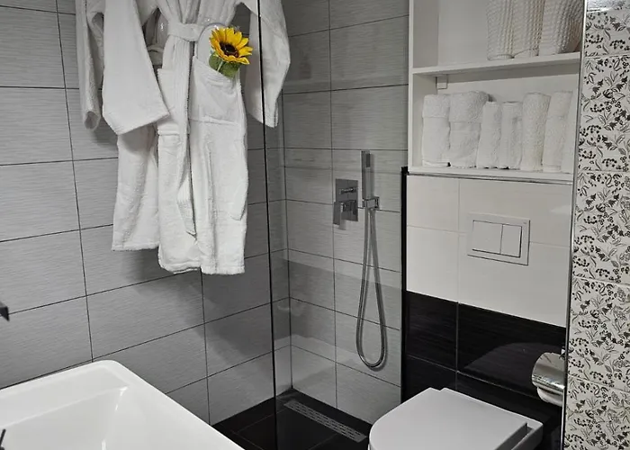 アパート Parkside - Air Albania View ティラナ