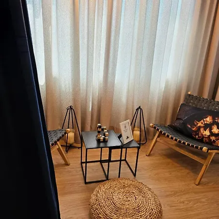 Appartement Parkside - Air Albania View Tirana