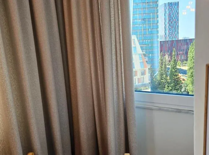 Appartement Parkside - Air Albania View Tirana