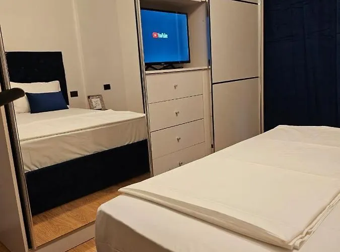 Parkside - Air Albania View Appartement